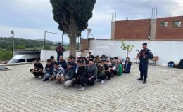 Didim’de 46 düzensiz göçmen yakalandı