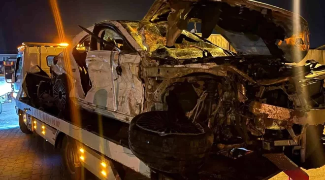 Didim’de trafik kazası: 20 yaşındaki genç hayatını kaybetti
