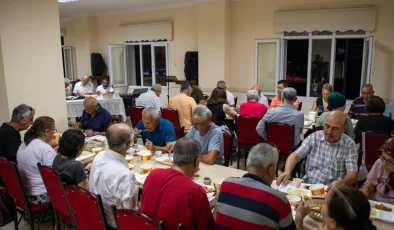Kuşadası Belediye Başkanı Ömer Günel, Davutlar Cemevi’ni ziyaret etti