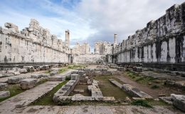 Didim’deki ‘kehanetlerin merkezi’, 132 bin kişiyi çekti: Hikâyesi görenleri büyüledi