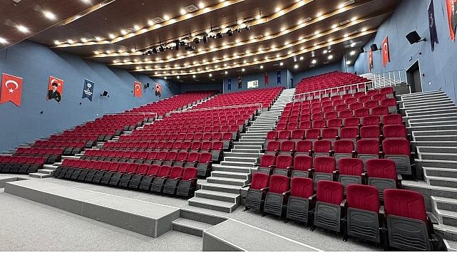 Aydın Büyükşehir Belediyesi Atatürk Kültür Merkezi Didim’de Hizmete Açıldı