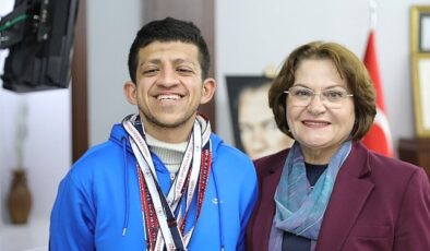 Didim’in gururu Atacan’dan Başkan Hatice Gençay’a ziyaret