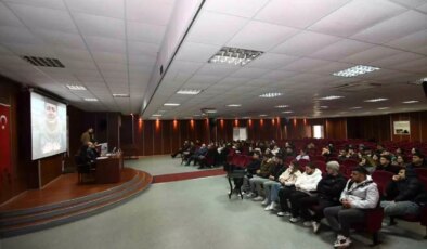 Üniversite öğrencileri dolandırıcılığa karşı bilgilendirildi