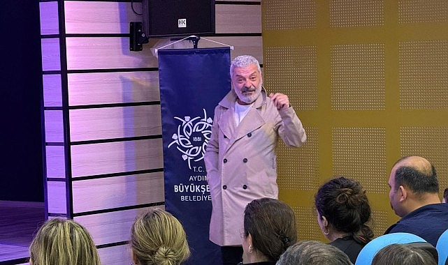 Başkan Çerçioğlu Didim ve Nazilli’de vatandaşları tiyatroyla buluşturdu