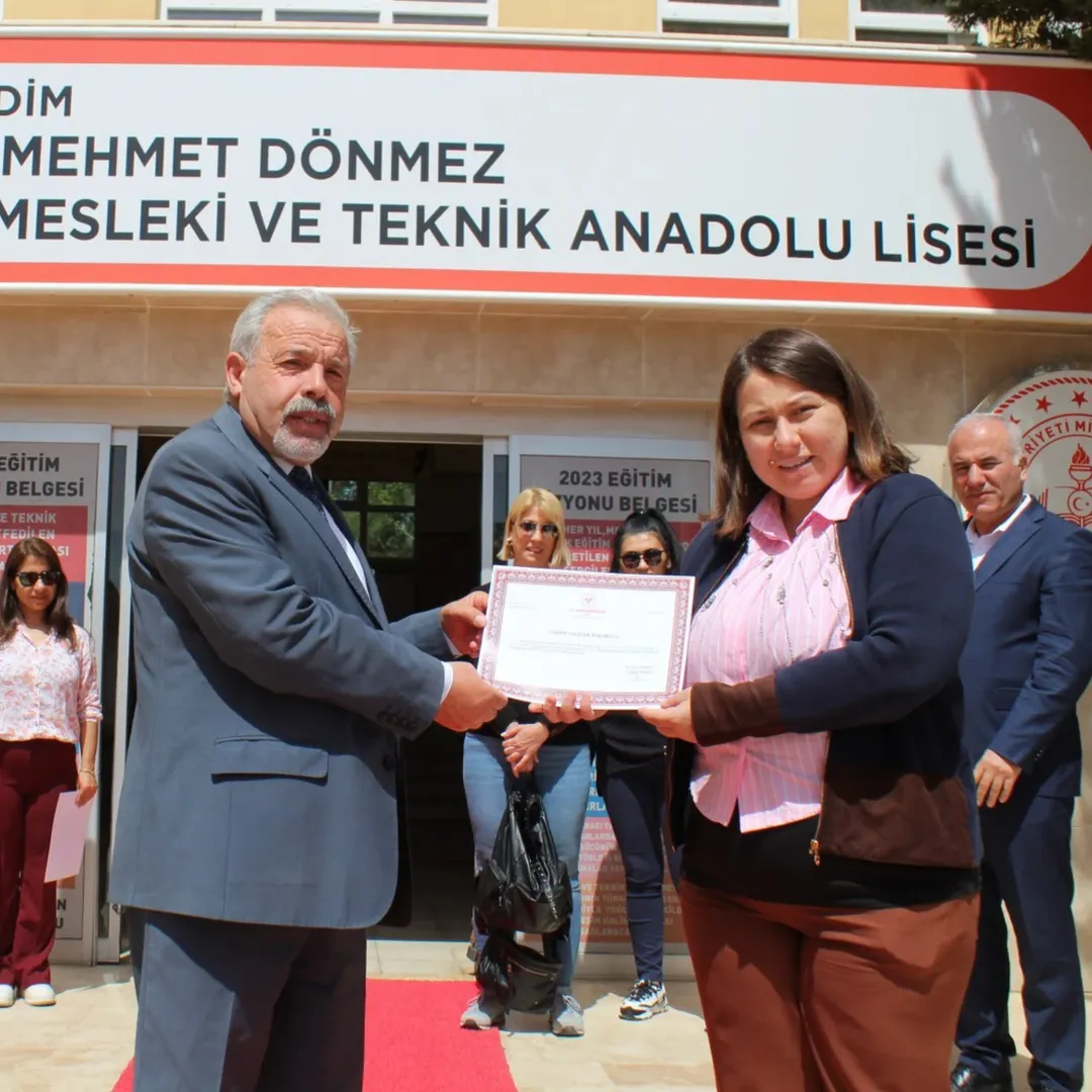 Beslenme Dostu Okullara Belgeleri Verildi 654817 489Bf2