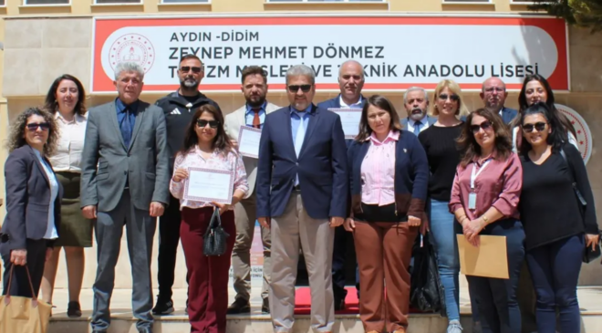 Didim’de “Beslenme dostu” okullara belgeleri verildi