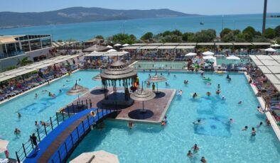 Didim’de turist çok, esnafta iş yok